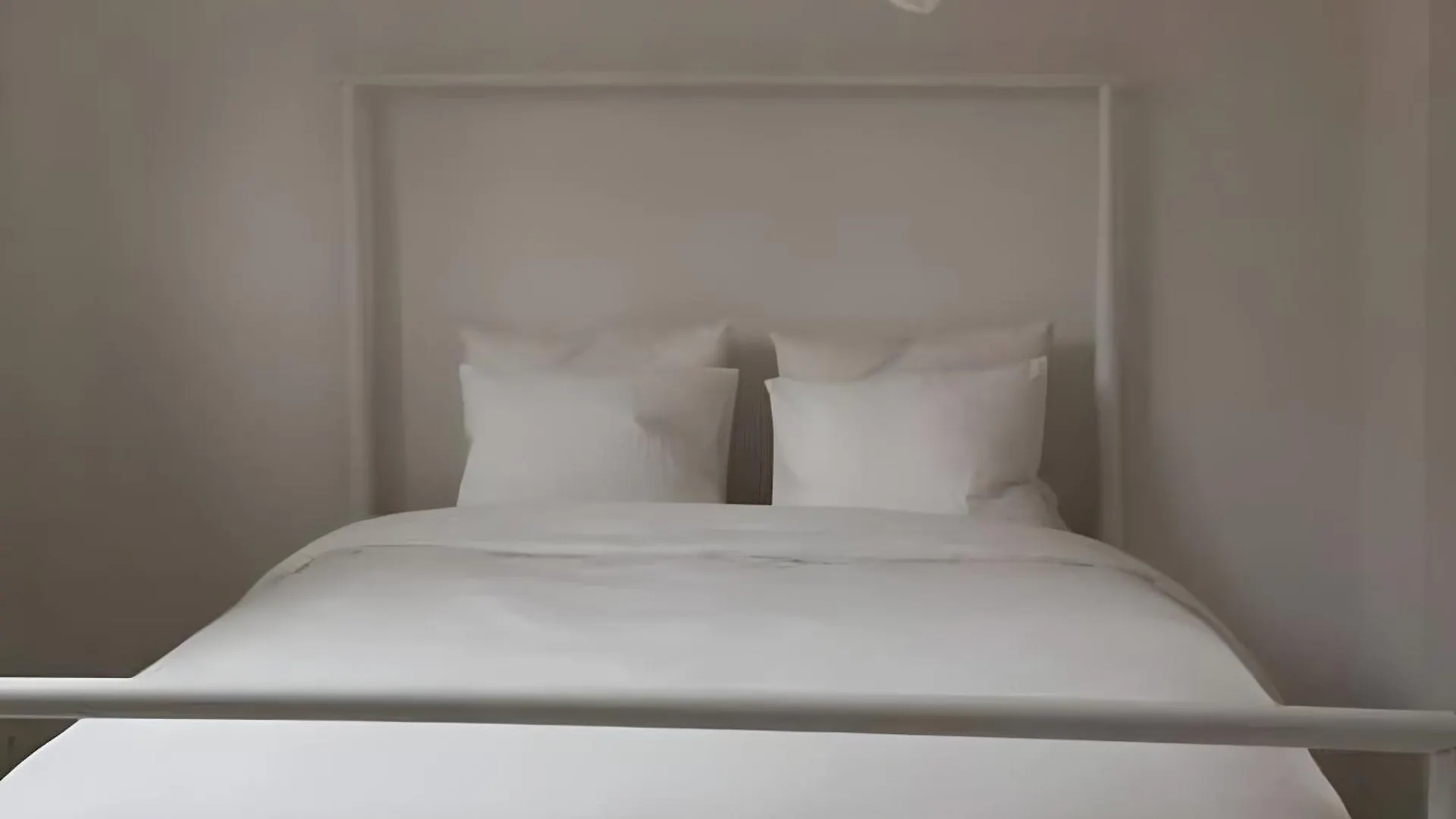 Апартаменты Peaceful Retreat Брюссель